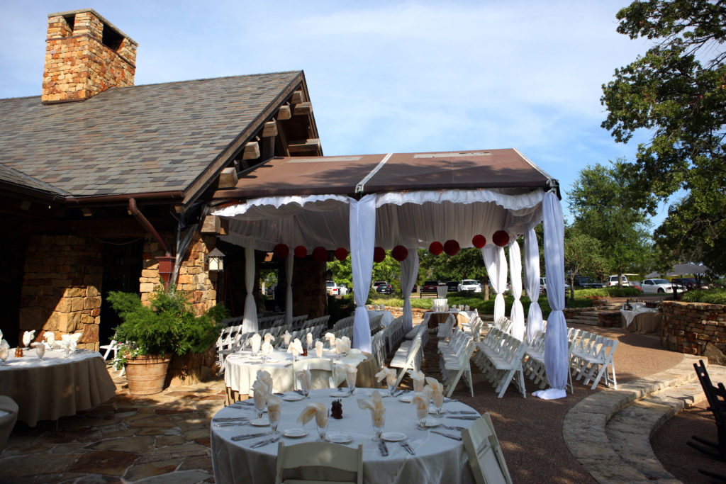 Outdoor Wedding Reception and Ceremony at Vaquero Club